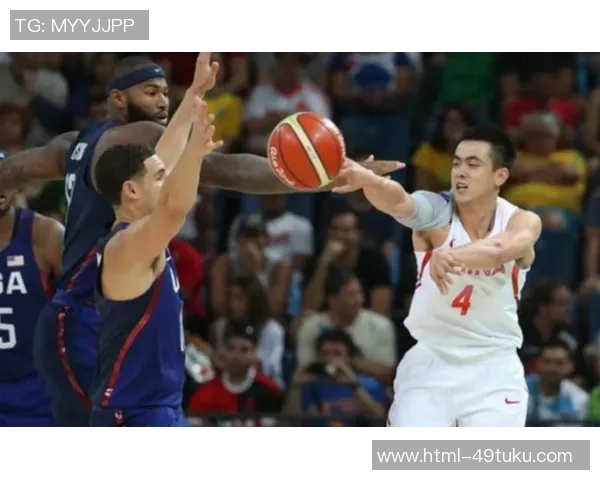 中国男篮与美国男篮激战正酣谁能在国际赛场上笑到最后